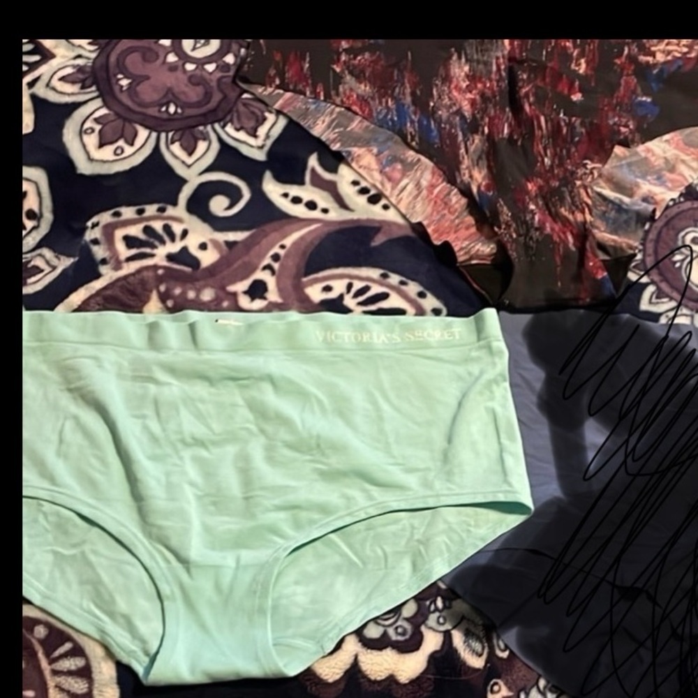 NWT Victoria’s Secret Set of 2 Panties Sz XL